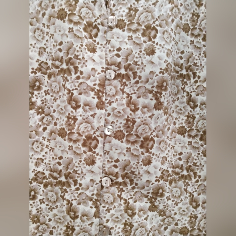 Pretty Bentley Brown Floral Shirt Blouse Short Sleeve Size Large, Chest 40" - Picture 2 of 6